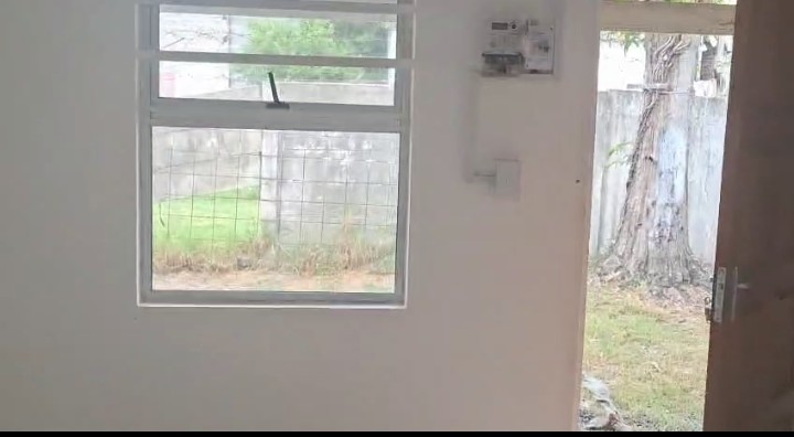 To Let 1 Bedroom Property for Rent in Quigney Eastern Cape